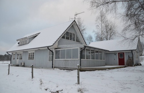 Mansarp House | Stylishly furnished holiday home in the countryside
