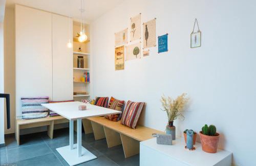 Haringrode Apartment | Stylishly furnished private home in a vibrant area