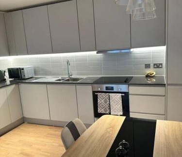 Shoreditch Apartment | Stylist 2 Bedroom Apartment in Central London