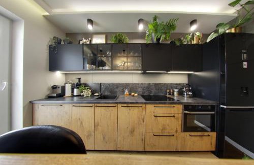 Kielce Apartment | Stylowy Loft Apartament z Tarasem i Garażem