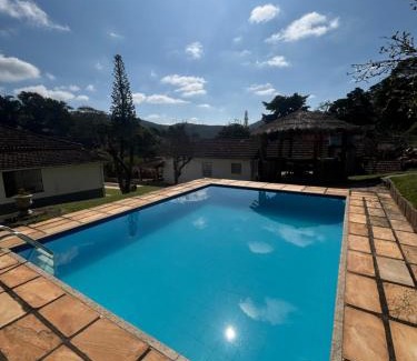 Vila Margarida House | Suíte na casa Vida Mansa