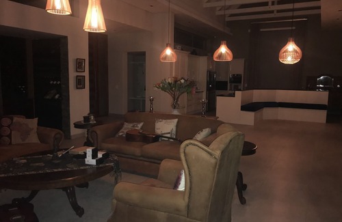 Yzerfontein House | Suberb spacious property awaits with breathtaking undeterred views of the Oceans