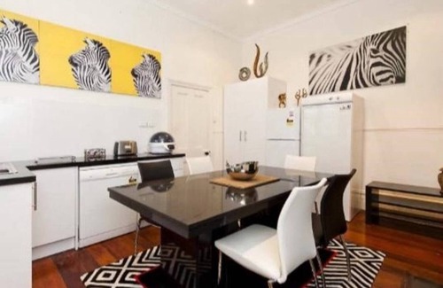 Shenton Park Apartment | Subiaco 1Bd in Heritage Home Gem!