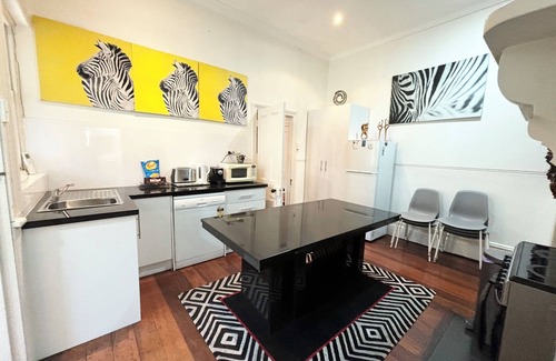 Shenton Park Apartment | Subiaco 1Bd in Heritage Home Gem!