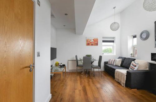 North Kensington Apartment | Sublime 3Bed Flat West London, Ladbroke & Notting Hill