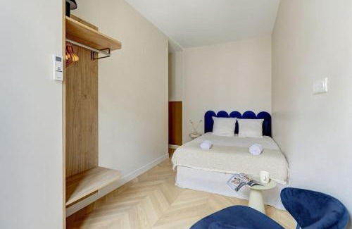 8th Arrondissement Apartment | Sublime Apartment Champs Elysées 8Guests 3Bdr
