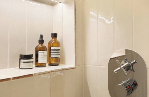 6th Arrondissement Apartment | Sublime Apartment Saint Germain des Pres