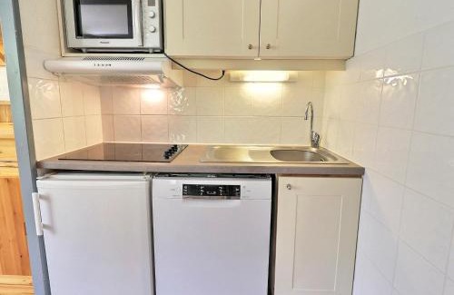 La Perriere Apartment | Sublime Appartement 2 pièces cabine pour 6 personnes - La Tania, skis aux pieds - FR-1-182A-32