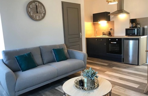 Saint-Quentin Apartment | Sublime, cosy and comfortable apartment