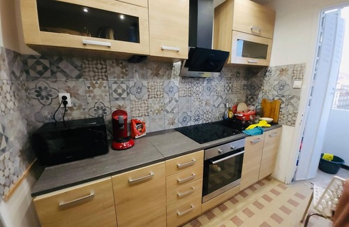 La Joliette Apartment | Sublime et Luxueux Logement Vue sur Tout les Monuments de Marseille, sur la mer