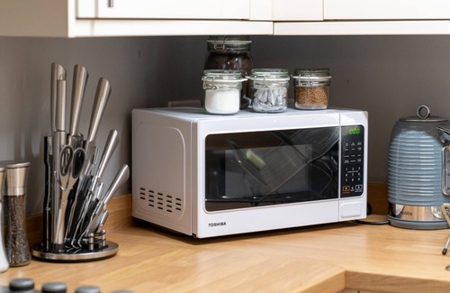 Crawley Apartment | Sublime Stays - Crawley Centre near Gatwick Airport