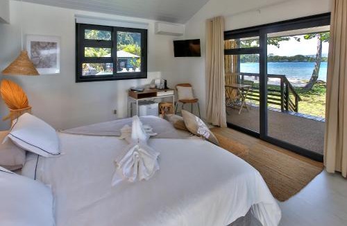 Teva I Uta House | Sublime Tahiti Beach Retreat