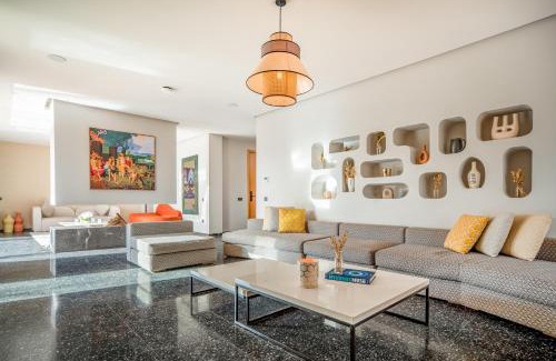Tassoultante Villa | Sublime Villa Neuve Marrakech - Piscine Chauffée