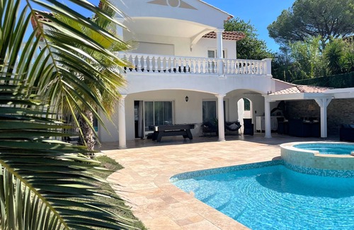 Puget-sur-Argens Villa | Sublime Villa Parfaite Pour les Vacances - SUD
