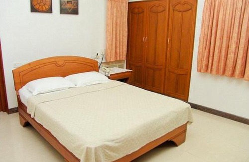 Santhome Apartment | Subramanya Residence