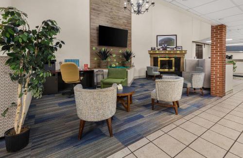 Altoona Hotel | Suburban Studios