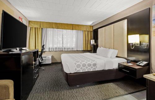 Altoona Hotel | Suburban Studios