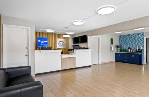 Orange Park Hotel | Suburban Studios