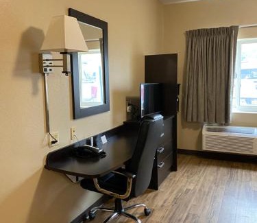 Washington Hotel | Suburban Studios Washington, PA