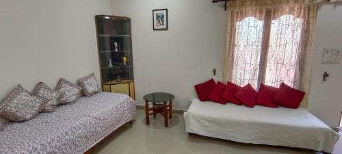 Holy Cross Colony House | Suburbs Holiday Home