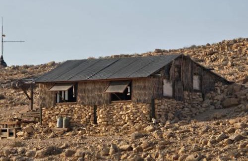 Mitzpe Ramon Cabin | Succah in the Desert