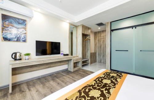Long County Hotel | Sucha Hotel Longxian Passenger Bus Station