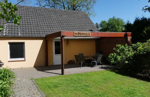 Wangerland Apartment | Süderhuus, 82 sqm, 3 bedrooms, terrace with garden, max. 6 persons