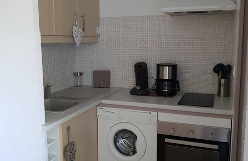 Valras-Plage Apartment | Sudio cabin for 4 people of 25 square meters renovated in early 2019.