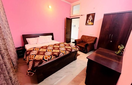 Dehradun House | Sugandhim Kutir