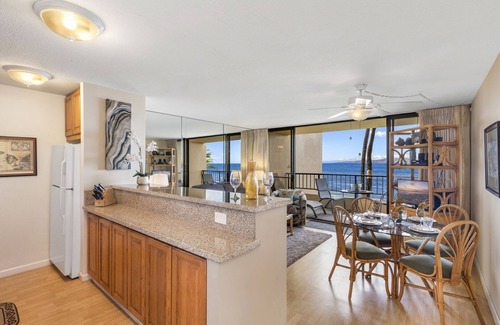 Kihei Condo | Sugar Beach 217 Front Row Ocean Views in Beautifully Upgraded Beachfront Condo Home
