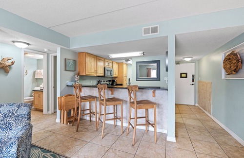 Ono Island Condo | Sugar Beach 221 | 4 Beachfront Pools & Snack Bar | My Beach Getaways