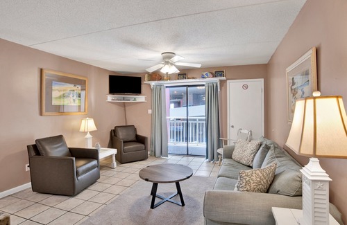 Orange Beach Condo | Sugar Beach #257 - Charming condo on the beach!