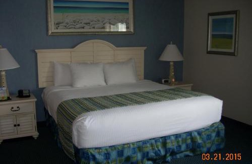 Traverse City Hotel | Sugar Beach Resort Hotel