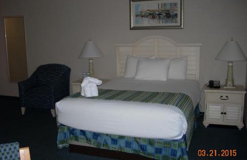 Traverse City Hotel | Sugar Beach Resort Hotel