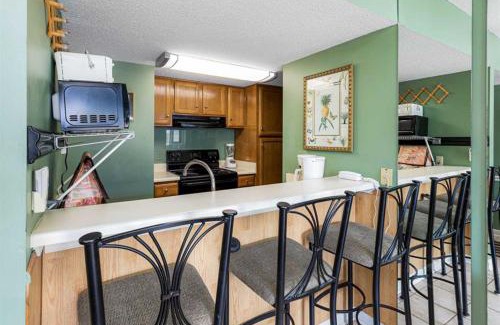 Orange Beach Apartment | Sugar Beach