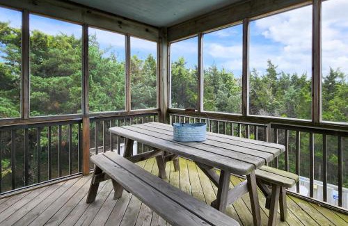 Avon House | Sugar Bean Shack
