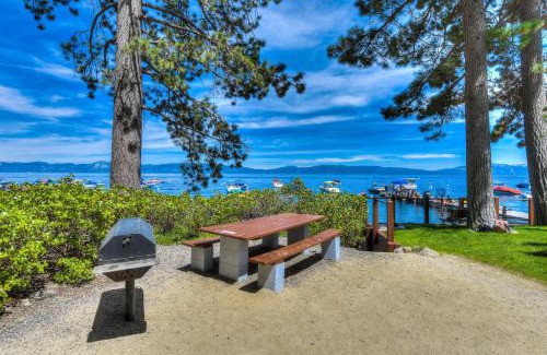 Tahoe City House | Sugar Bear Lodge Estate