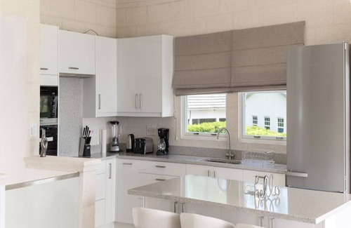 Merlin Bay House | Sugar Cane Mews #One
