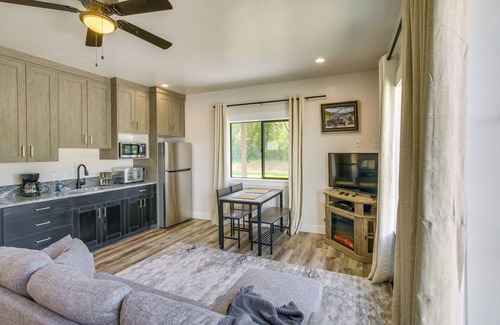 Preston Apartment | 'Sugar Creek Apartment' on Cub River: Shared Yard!