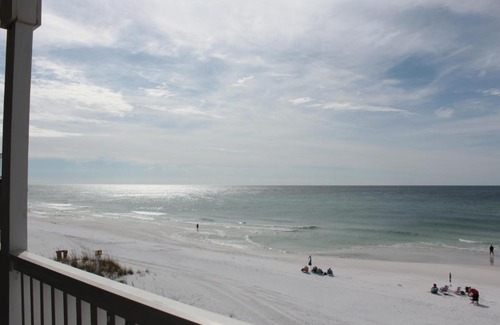 Seagrove Beach Apartment | Sugar Dunes 14 Free Wifi Condo