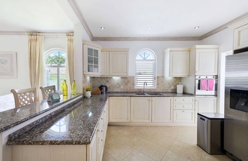 Mount Standfast Villa | Sugar Hill A18 | Paradise Found (3/4 Rooms)