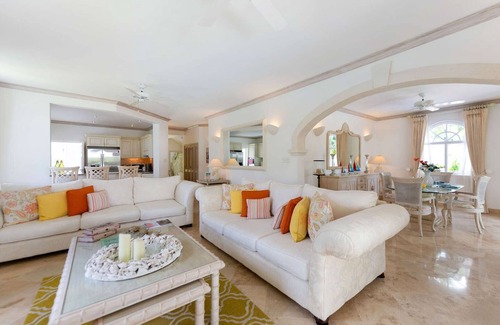 Mount Standfast Villa | Sugar Hill A18 | Paradise Found (3/4 Rooms)