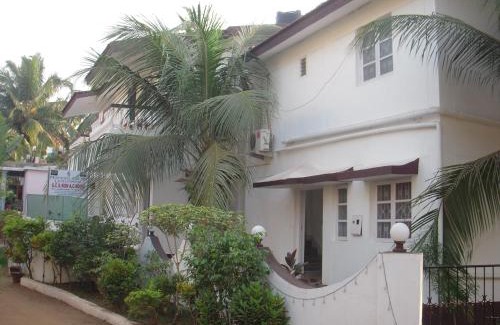 Baga Bed & Breakfast | Sugar Plum Macedo Palms