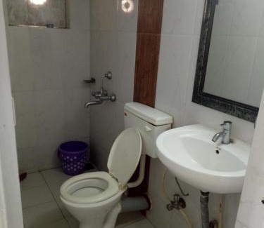 Baga Bed & Breakfast | Sugar Plum Macedo Palms