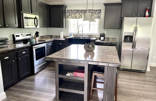 Homosassa House | Sugar Shack! Quiet home in the heart of Old Homosassa