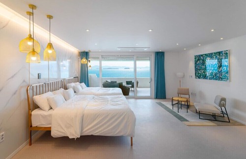 Dolsan-eup Hotel | Sugarbrium