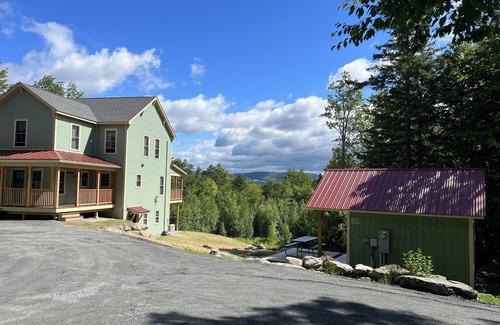 Waitsfield Cabin | Sugarbush Resort Tiny House/Cabin on 3.2 Acres at the base of Mount Ellen