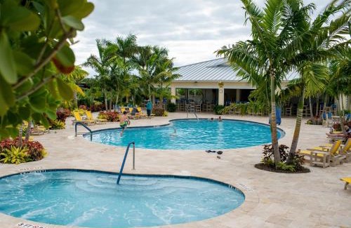 Sugarloaf Key Hotel | Sugarloaf Key Hotel at KOA Resort