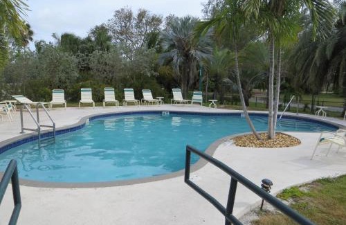 Sugarloaf Key Cabin | Sugarloaf Lodge