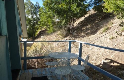 Virginia City Hotel | Sugarloaf Mountain Motel